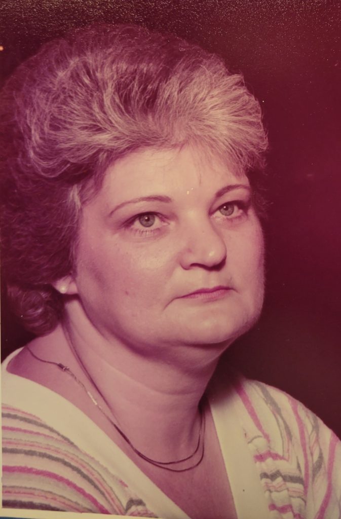 Vivian L. "Sue" Hill Peasley Funeral Homes